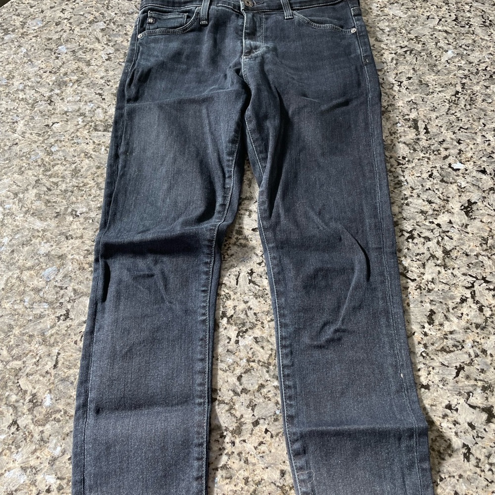 AG Jeans The Farrah Skinny Ankle jean size 24